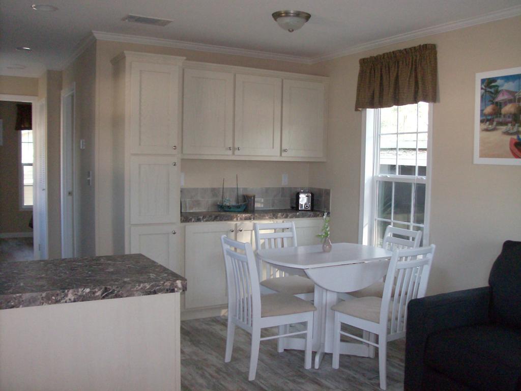 Sweetwater Zephyrhills Exterior photo